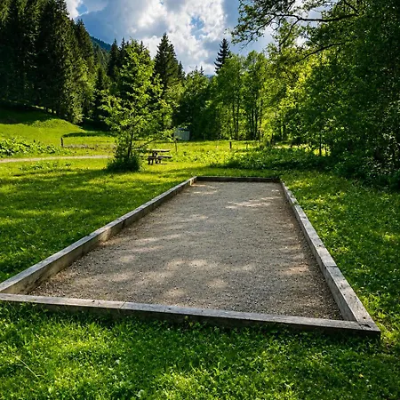 1861 Hostel Châtel