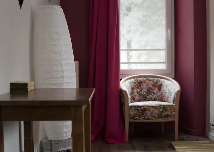 1861 Auberge de jeunesse *